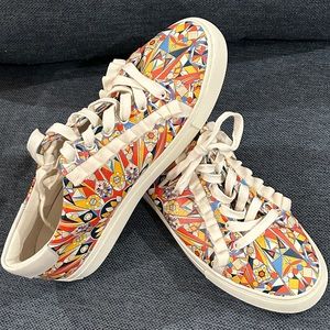 Tony Burch Sport Psychedelic Geo/Perfect Ivory sneakers women’s size 11.
